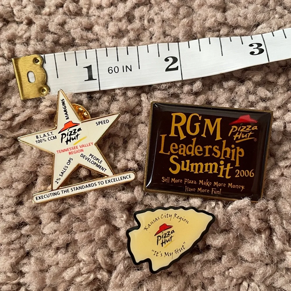 Pizza Hut Pin Bundle‎